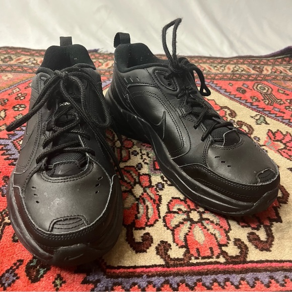 2018 Nike Air Monarch Shoes | Black | Men’s Size 7 EUC - Picture 7 of 10